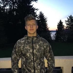 Meet your Posher, Anthony